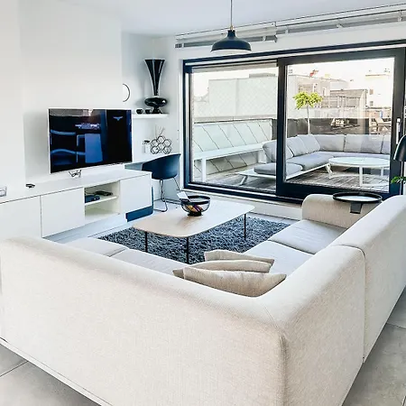 Modern Centrum Met Enorm Dakterras Ostende