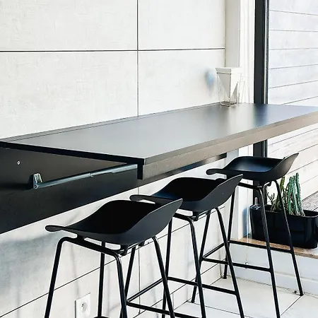 Modern Centrum Met Enorm Dakterras 아파트